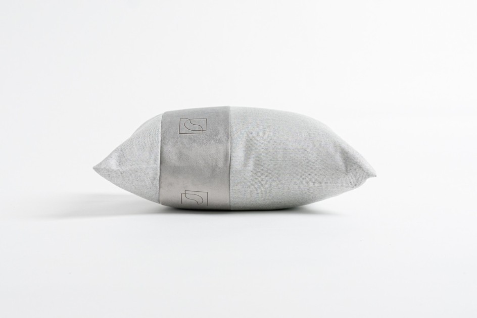 Zestaw poduszek dekoracyjnych Aluminium