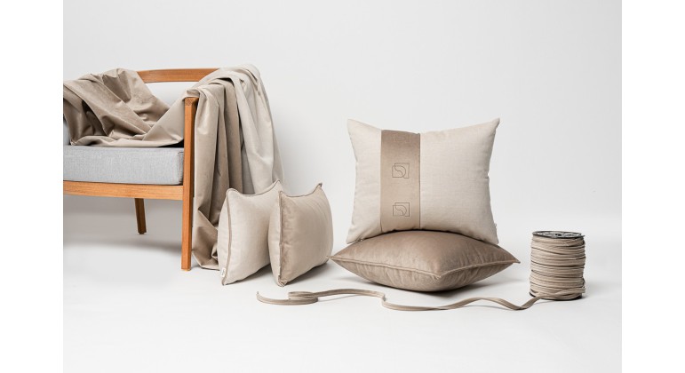Zestaw poduszek dekoracyjnych  Taupe