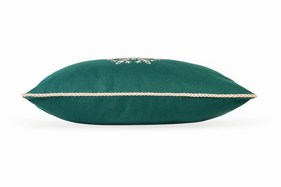 Zielona poduszka zimowa Snowflake II  50 x 30 cm