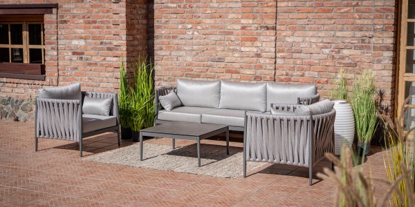 Poradnik doboru kolorów mebli ogrodowych do stylu Twojego ogrodu