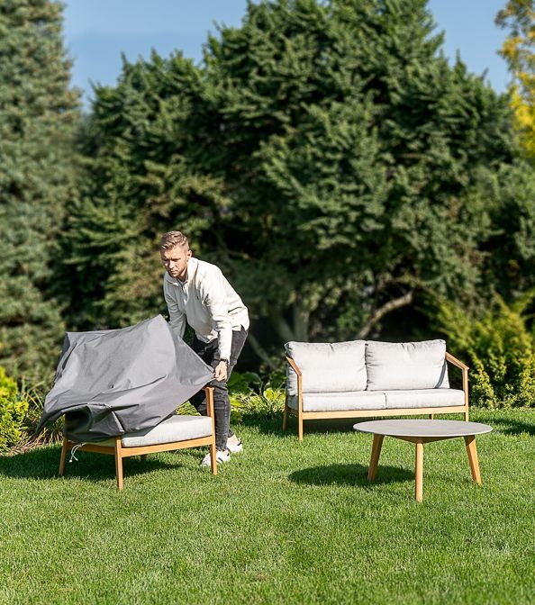 Zadbaj o siebie dbając o meble